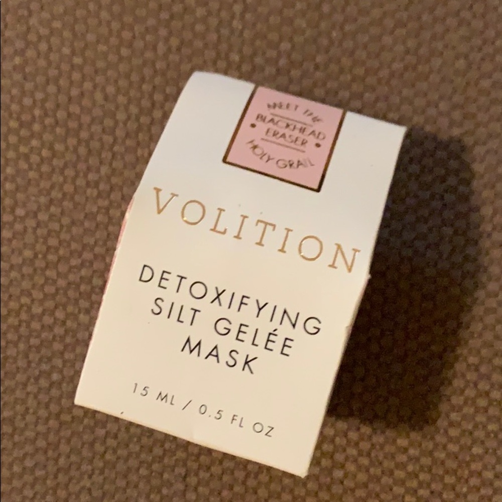 2/$15 Volition Detoxifying Silt Gelee Mask 15ml